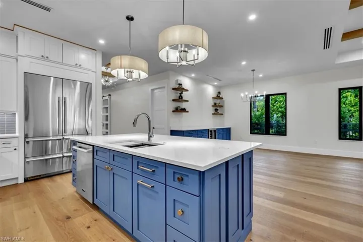 1009 29th Ave N, Naples, Florida 34103
