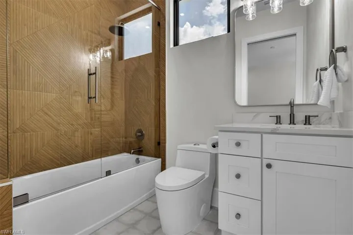 1009 29th Ave N, Naples, Florida 34103