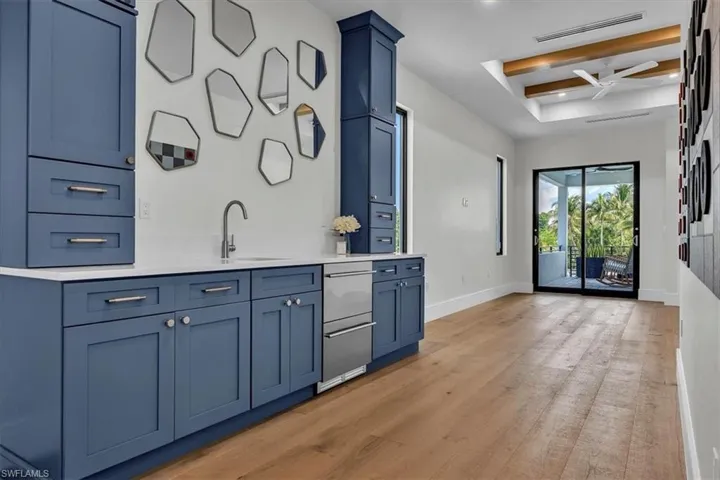 1009 29th Ave N, Naples, Florida 34103