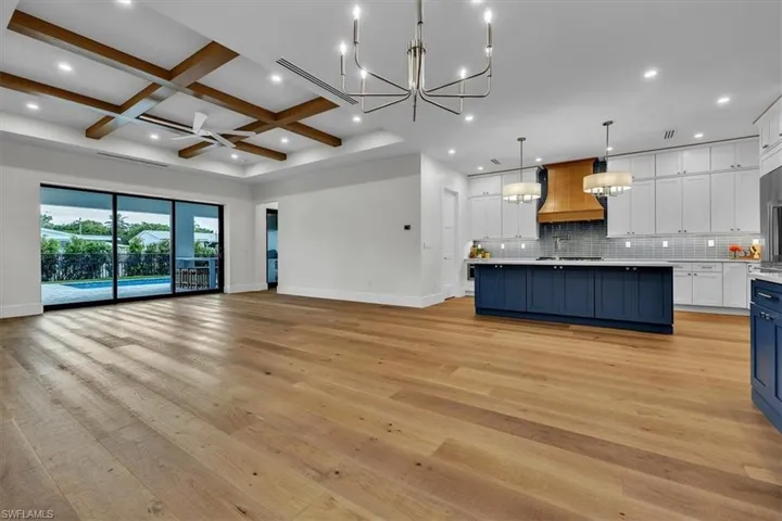 1009 29th Ave N, Naples, Florida 34103