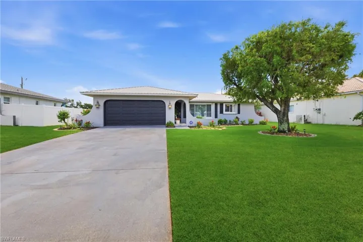 4329 Sw 1st Pl, Cape Coral, Florida 33914