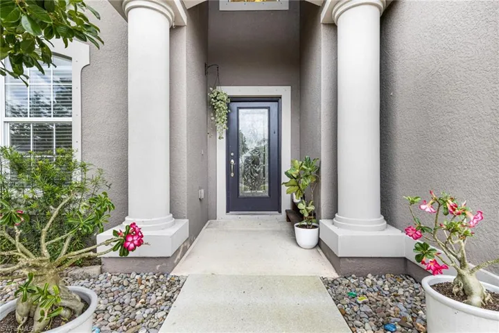 2824 Via Piazza Loop, Fort Myers Fl 33905