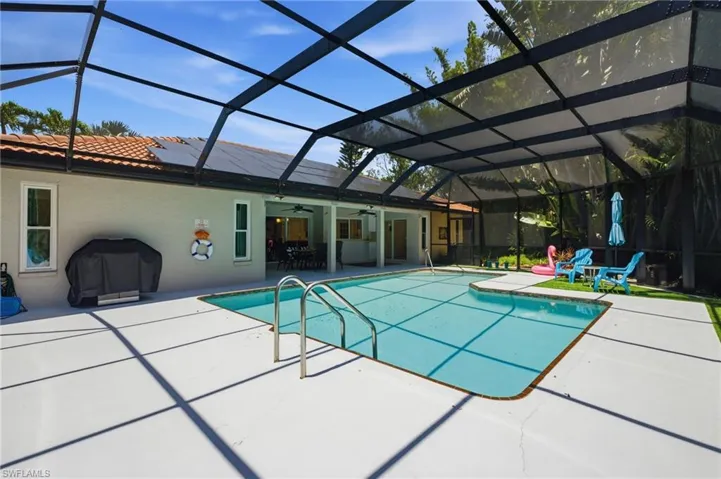 27160 Edenbridge Ct, Bonita Springs, Florida 34135