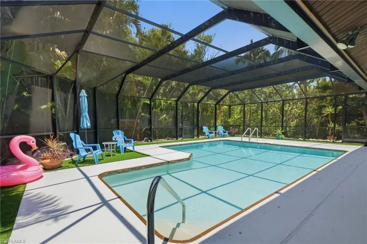 27160 Edenbridge Ct, Bonita Springs, Florida 34135