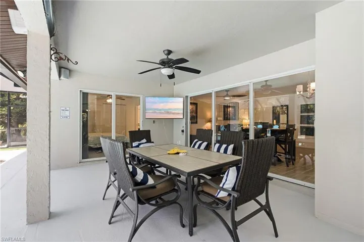 27160 Edenbridge Ct, Bonita Springs, Florida 34135