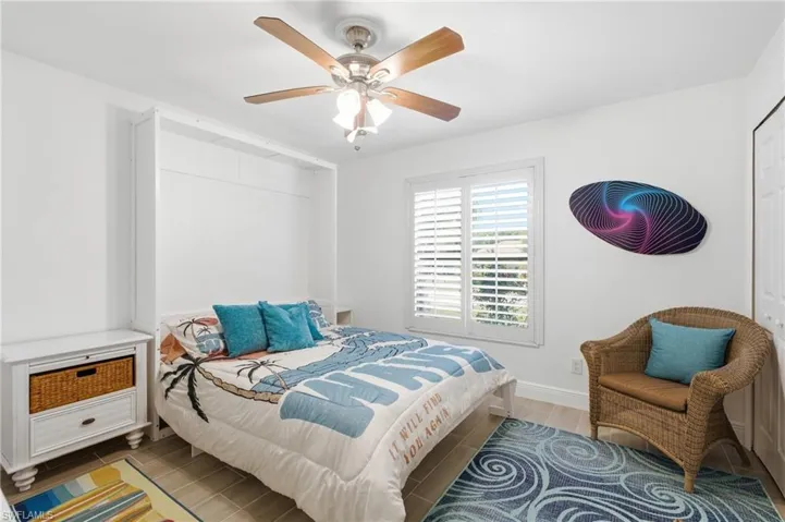 27160 Edenbridge Ct, Bonita Springs, Florida 34135