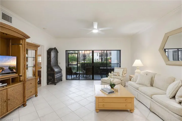 583 Serendipity Dr 583, Naples, Florida 34108