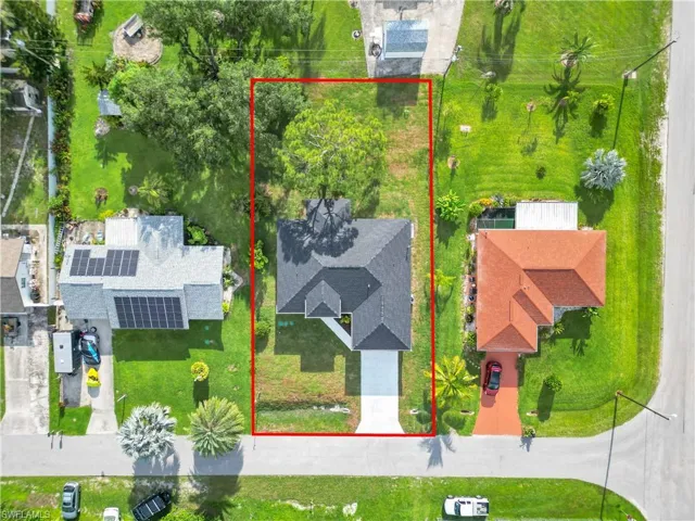View of property location with property boundaries highlighted