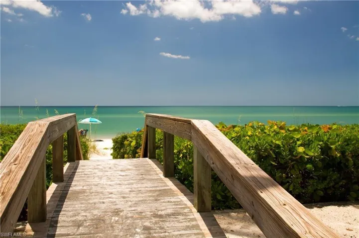 666 3rd St S 101, Naples, Florida 34102