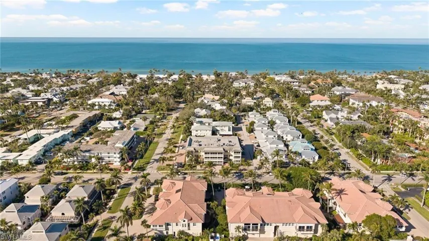 666 3rd St S 101, Naples, Florida 34102