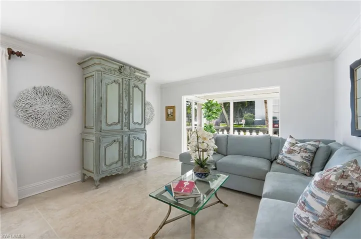 666 3rd St S 101, Naples, Florida 34102