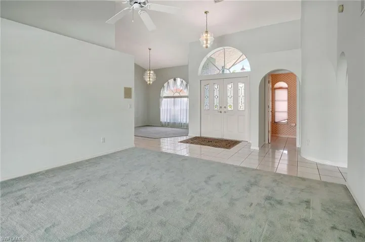 6549 Willow Lake Cir, Fort Myers Fl 33966