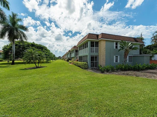 1400  Pompei  LN, Naples, FL 34103