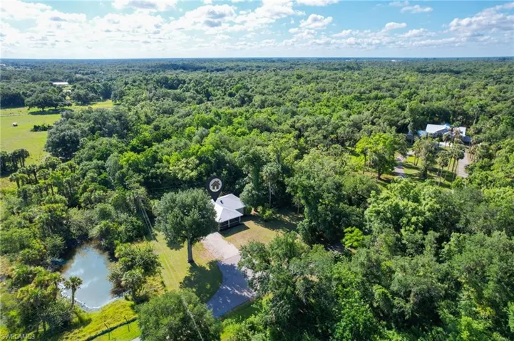 5211  Melaluca  DR, Fort Myers, FL 33905