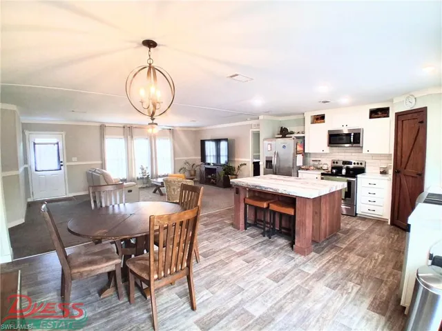 545 S Trebol  ST, Clewiston, FL 33440