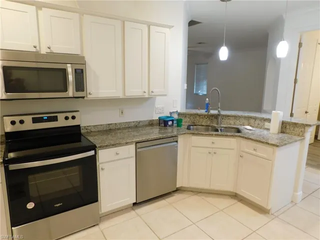 619 7th St, Cape Coral, Florida 33990