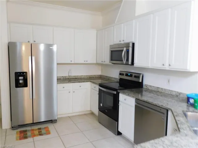 619 7th St, Cape Coral, Florida 33990