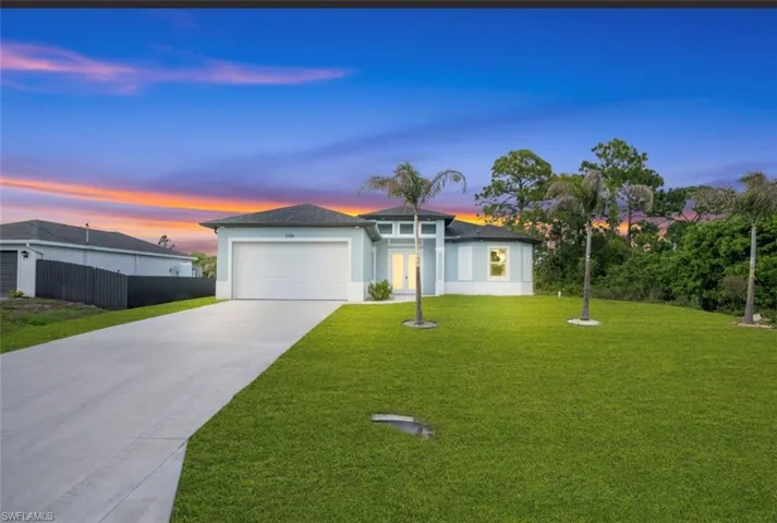 2704 15th St Sw, Lehigh Acres, Florida 33976