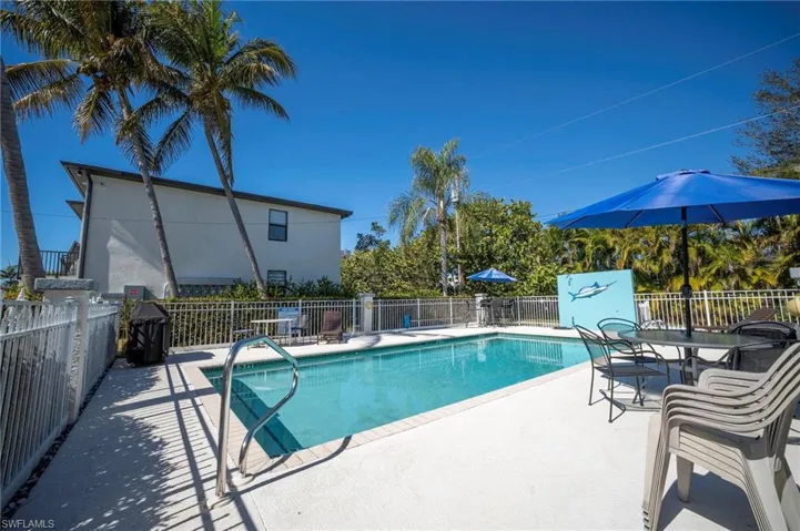 615 Rose Garden Rd 7, Cape Coral, Florida 33914