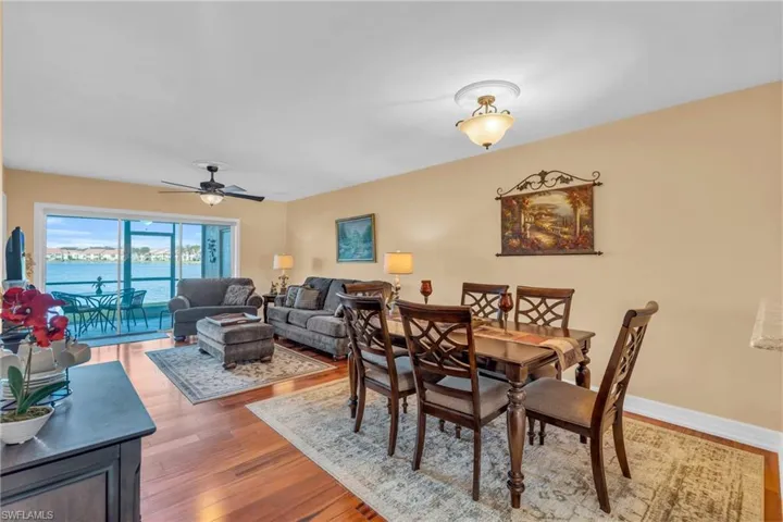 7794  Emerald  CIR, Naples, FL 34109