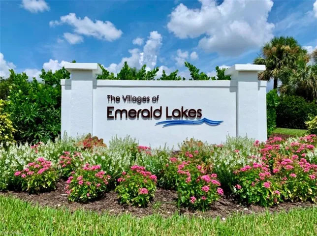 7794  Emerald  CIR, Naples, FL 34109