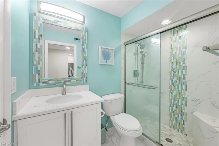 Full Guest Bath- Step In Shower- Jack and Jill Door to the Guest Bedroom