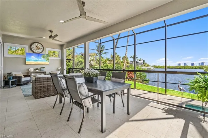 Screened Lanai, waterfront, glass railings