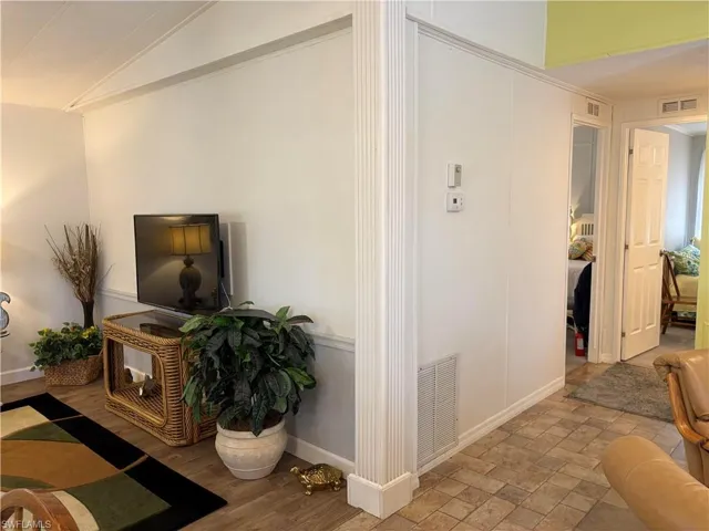 Hall with vaulted ceiling