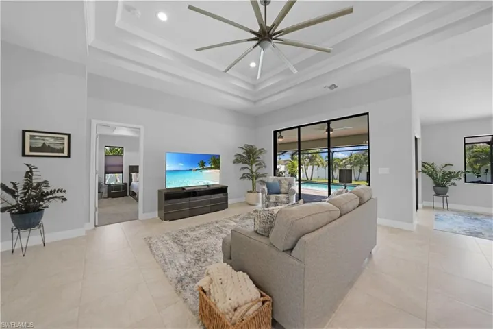 2118 Sw 28th Ter, Cape Coral Fl 33914