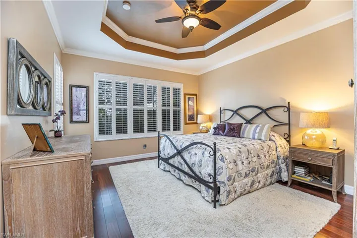 2057 Isla De Palma Cir, Naples Fl 34119