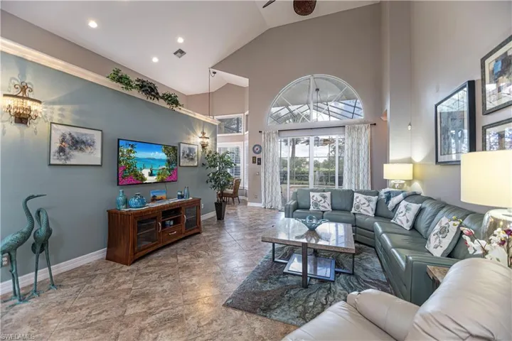 2057 Isla De Palma Cir, Naples Fl 34119