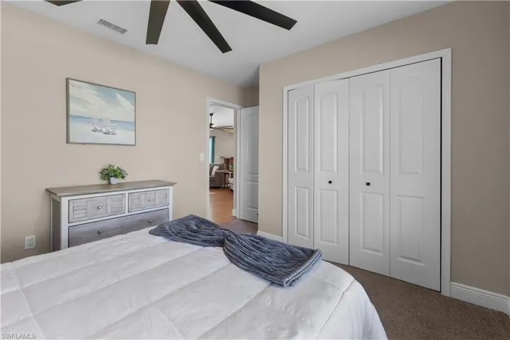 4115 SE 10th  PL, Cape Coral, FL 33904