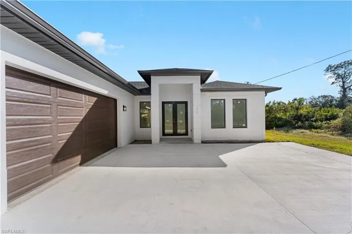 315  Columbus S BLVD, Lehigh Acres, FL 33974