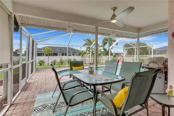 2302 Sw 27th Ter, Cape Coral, Florida 33914