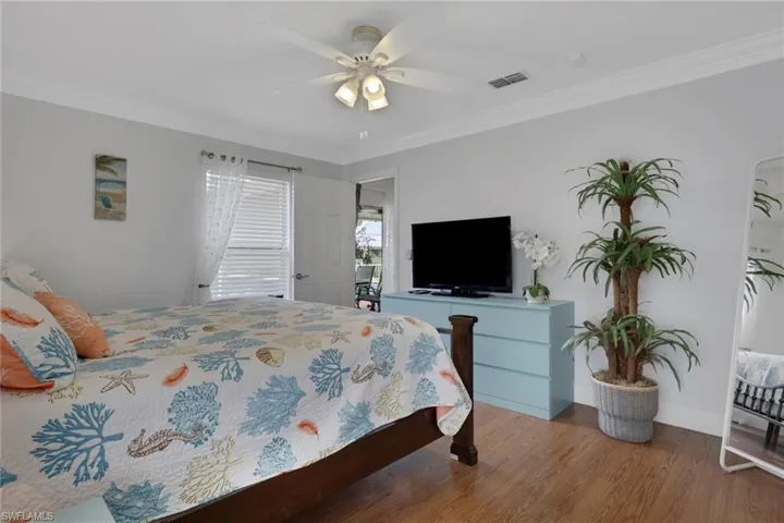 2302 Sw 27th Ter, Cape Coral, Florida 33914