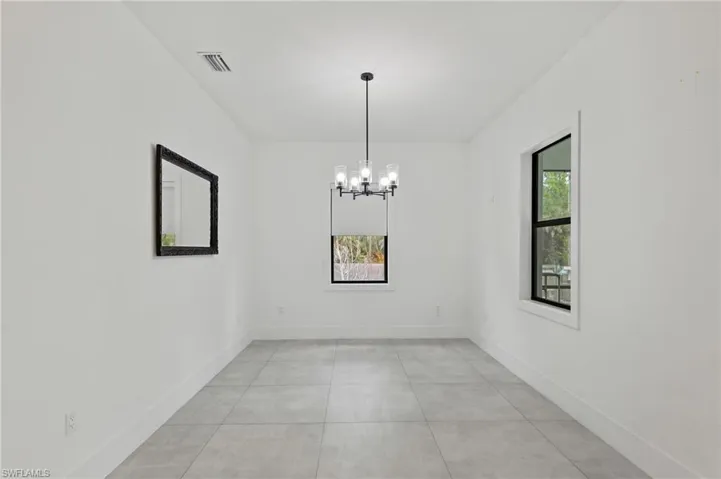 106 18th Ave Ne, Naples, Florida 34120