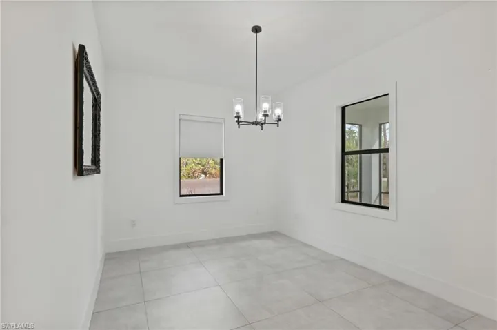 106 18th Ave Ne, Naples, Florida 34120