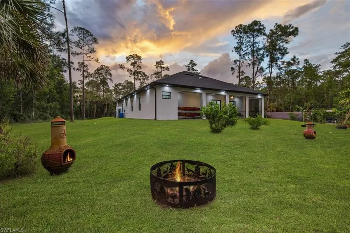 106 18th Ave Ne, Naples, Florida 34120