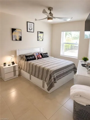 1702 Embers Pkwy W, Cape Coral, Florida 33993