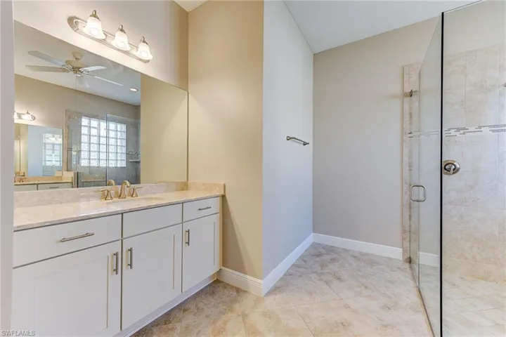 10422  Sirene  WAY, Fort Myers, FL 33913