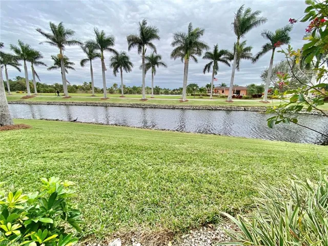 1516  Mainsail  DR, Naples, FL 34114