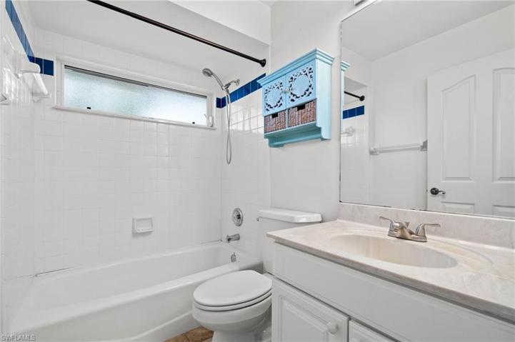 Guest Bathroom 2
