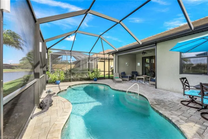 7627 Jacaranda LN, NAPLES FL 34114