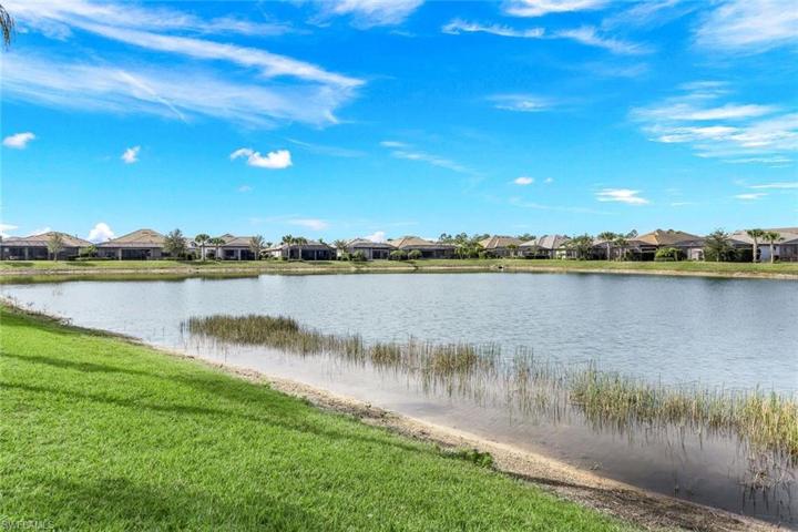 7627 Jacaranda LN, NAPLES FL 34114