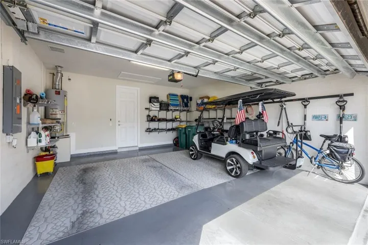 7627 Jacaranda LN, NAPLES FL 34114