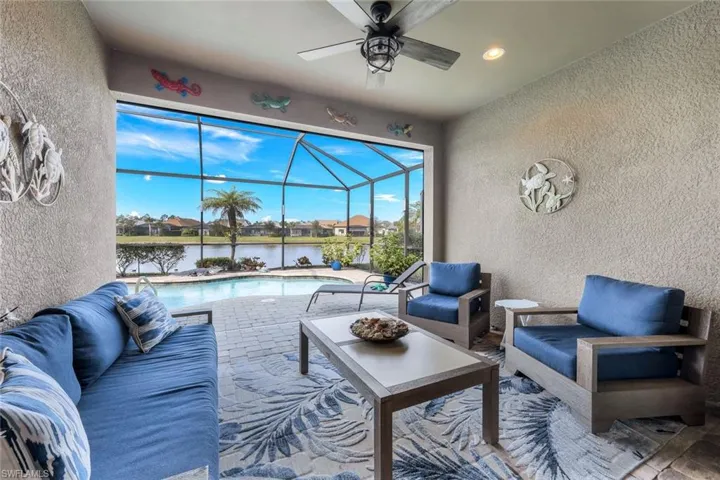7627 Jacaranda LN, NAPLES FL 34114
