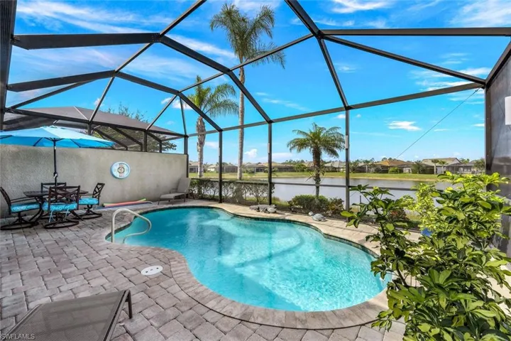 7627 Jacaranda LN, NAPLES FL 34114