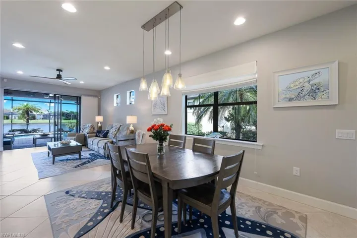 7627 Jacaranda LN, NAPLES FL 34114