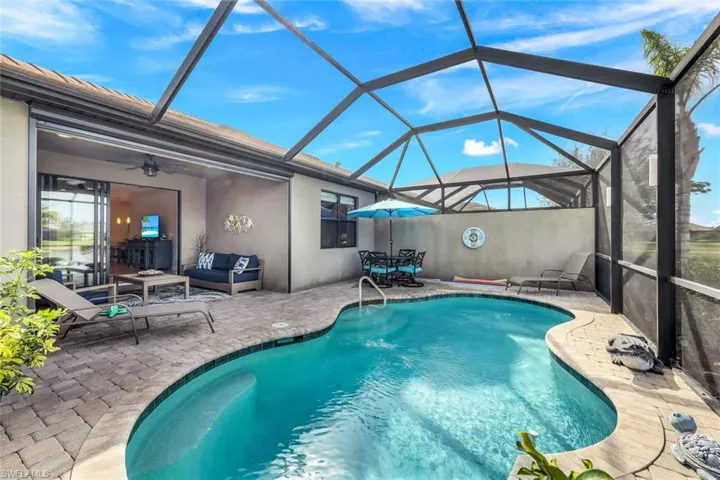 7627 Jacaranda LN, NAPLES FL 34114