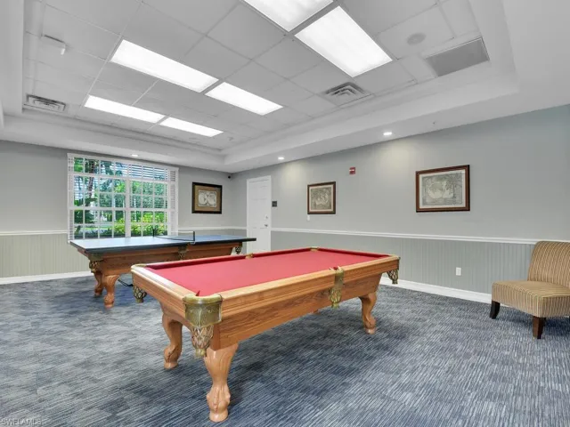 7539  Berkshire Pines  DR, Naples, FL 34104